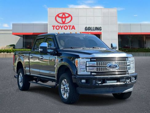 Used 2017 Ford F350 Platinum w/ Platinum Ultimate Package AWD/4WD image 7