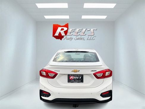 Used 2016 Chevrolet Cruze Premier FWD image 32