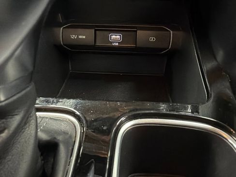 Used 2022 Kia Telluride LX FWD image 20