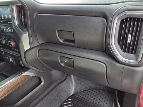 Used 2020 Chevrolet Silverado 1500 LT Trail Boss AWD/4WD image 19