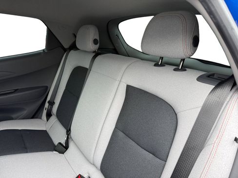 Used 2019 Chevrolet Bolt LT image 16