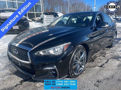 Used 2019 INFINITI Q50 Signature Edition w/ Cargo Package (L96) image 1