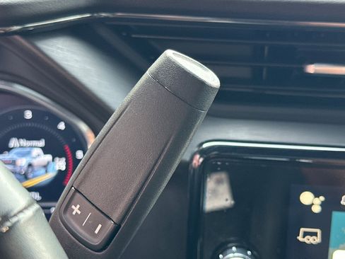 Used 2024 GMC Sierra 2500 AT4 w/ AT4 Premium Plus Package image 24