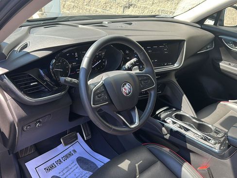 Used 2022 Buick Envision Essence w/ Sport Touring Package FWD image 7