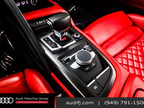 Used 2017 Audi R8 V10 plus image 6