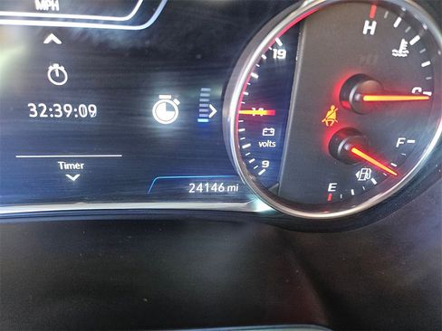 Used 2025 Chevrolet Blazer RS image 19