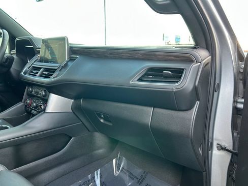 Used 2023 Chevrolet Tahoe Z71 w/ Z71 Off-Road Package AWD/4WD image 26