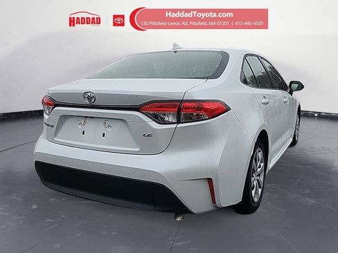Used 2024 Toyota Corolla LE image 5