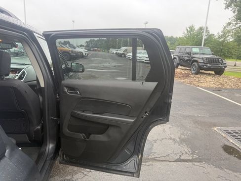 Used 2017 GMC Terrain SLE w/ Convenience Package FWD image 46