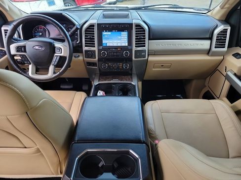 Certified 2017 Ford F450 Lariat w/ Lariat Ultimate Package image 17