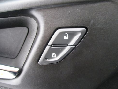 Used 2024 Chevrolet Malibu LT image 30