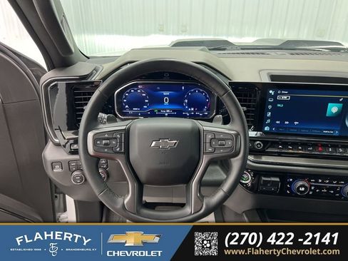 Used 2024 Chevrolet Silverado 1500 ZR2 w/ Technology Package AWD/4WD image 28