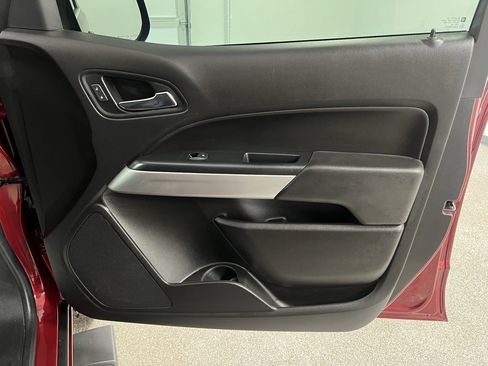 Used 2018 Chevrolet Colorado LT w/ LT Convenience Package image 65