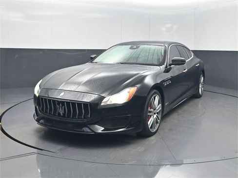 Used 2017 Maserati Quattroporte S GranSport image 1
