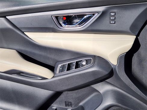 Used 2020 Subaru Ascent Limited w/ Technology Package image 6