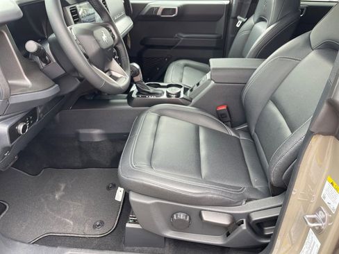 New 2026 Ford Bronco Big Bend image 7