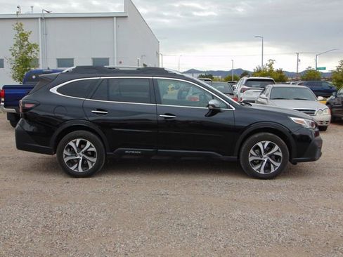 Used 2021 Subaru Outback Touring XT AWD/4WD image 3