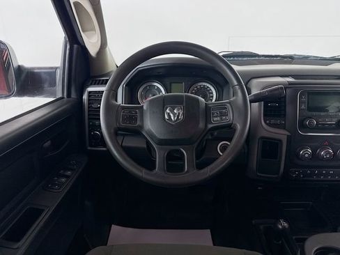 Used 2018 RAM 2500 Tradesman w/ Chrome Appearance Group image 21