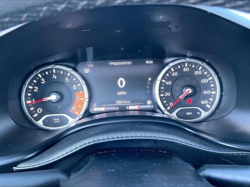 Used 2022 Jeep Renegade Latitude image 18