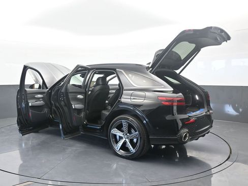 Used 2024 Genesis GV70 2.5T w/ Sport Prestige Package image 87