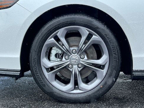 Used 2025 Honda Accord EX-L image 6