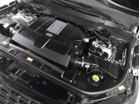 Used 2019 Land Rover Range Rover Supercharged AWD/4WD image 21