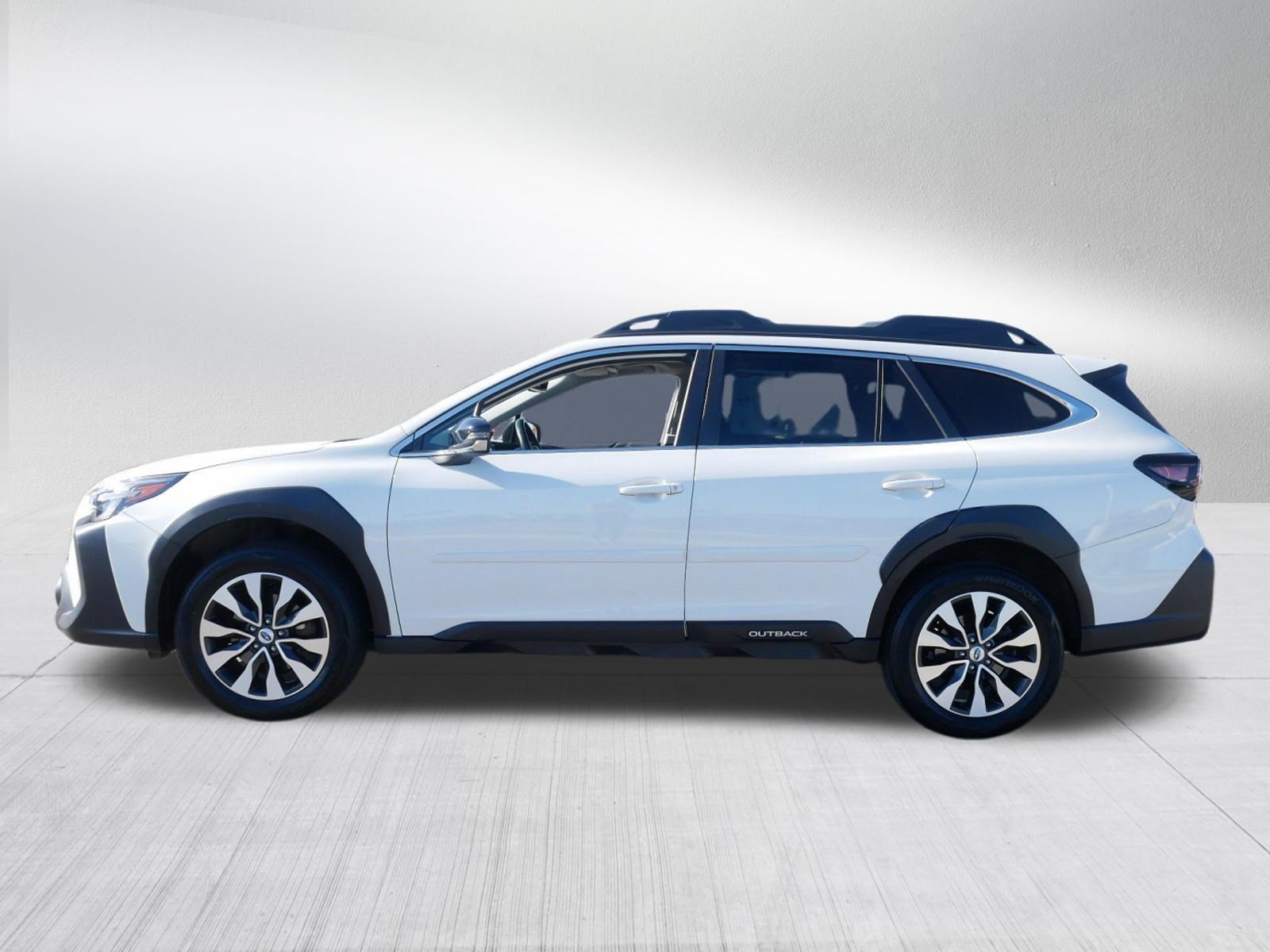 Used 2024 Subaru Outback Limited AWD/4WD image 4