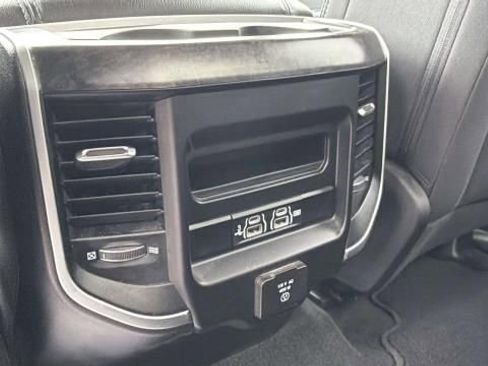 Used 2020 RAM 1500 Big Horn AWD/4WD image 27