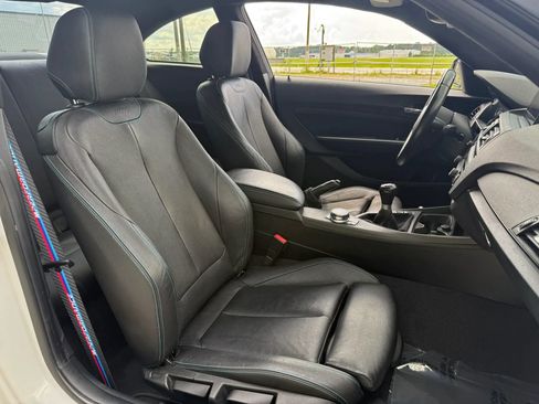 Used 2017 BMW M2 RWD image 25