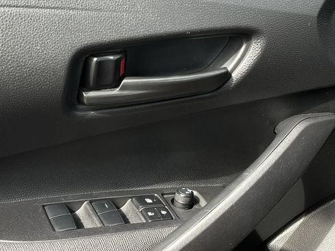 Used 2026 Toyota Corolla LE FWD image 21