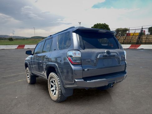 Used 2021 Toyota 4Runner SR5 AWD/4WD image 4