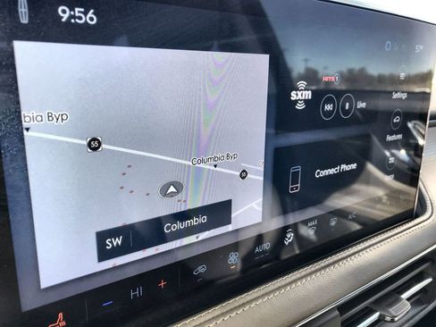 Used 2024 Lincoln Corsair AWD image 18