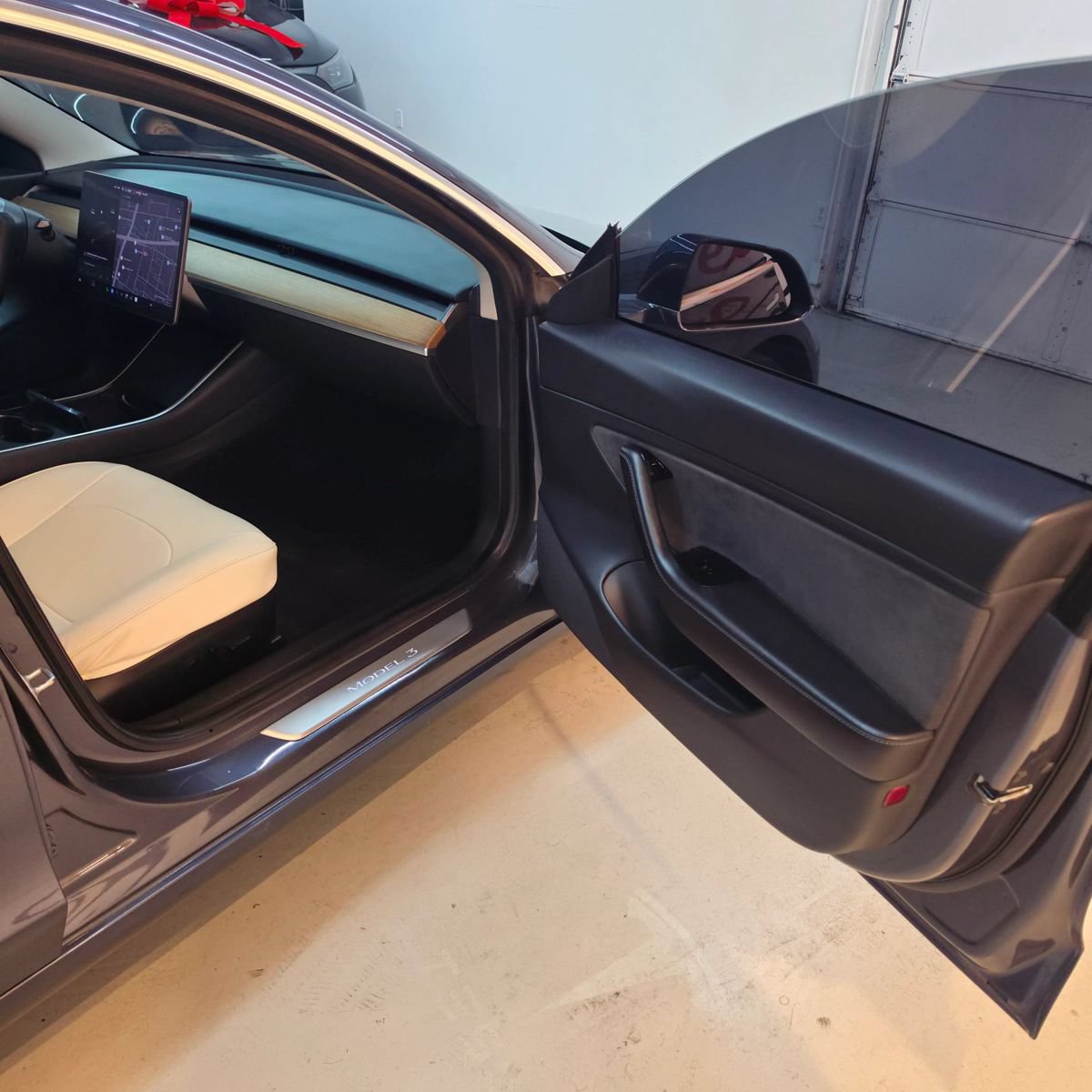 Used 2020 Tesla Model 3 Long Range AWD/4WD image 22