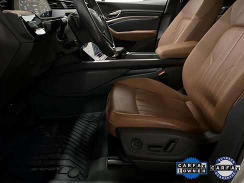 Used 2022 Audi e-tron Premium Plus w/ Premium Plus Package image 70
