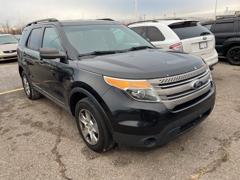Used 2013 Ford Explorer 4WD w/ Class III Trailer Tow Pkg image 21