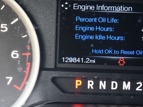 Used 2015 Ford F150 XLT w/ Equipment Group 302A Luxury AWD/4WD image 32
