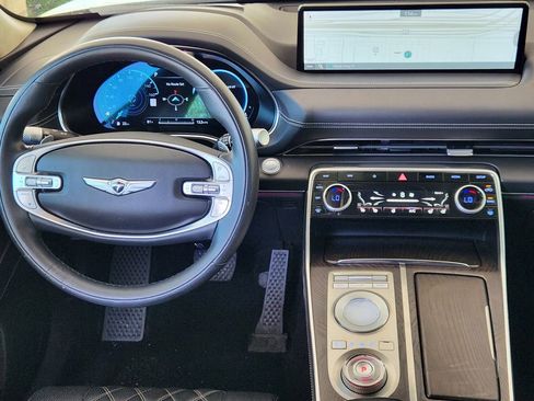 Used 2022 Genesis GV80 3.5T Prestige Signature AWD/4WD image 25