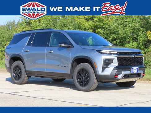 New 2026 Chevrolet Traverse Z71 w/ Enhanced Driving Package image 1