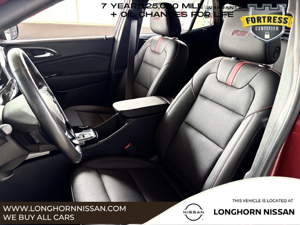 Used 2024 Chevrolet Trax RS w/ Sunroof Package FWD image 21