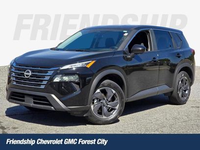 Used 2025 Nissan Rogue SV