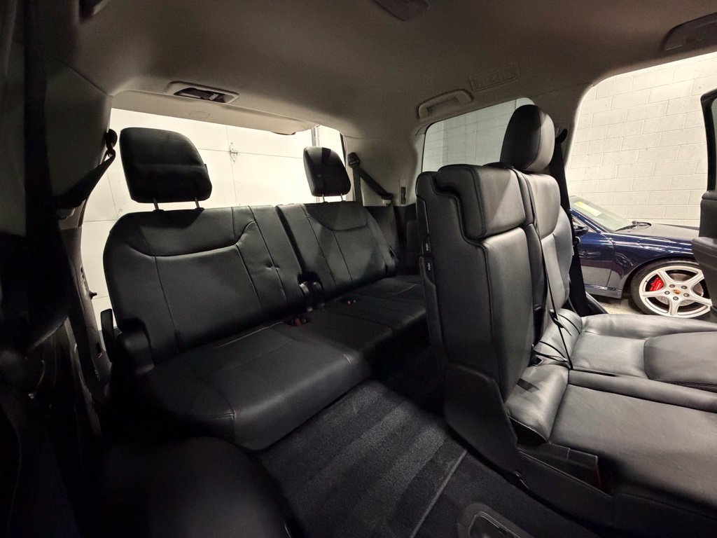 Used 2014 Lexus LX 570 4WD image 36