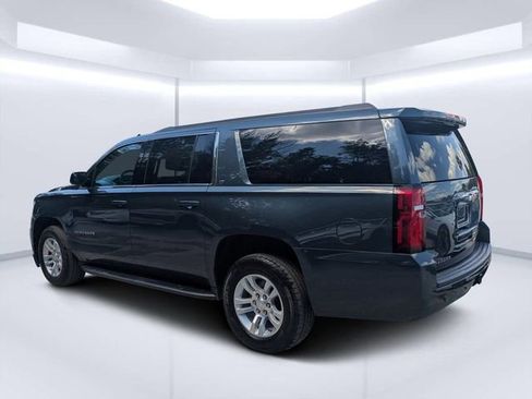 Used 2020 Chevrolet Suburban LT image 5
