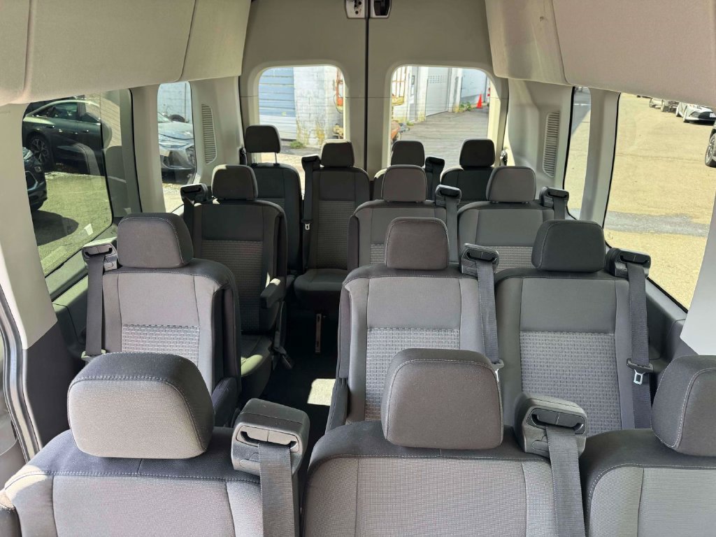 Used 2024 Ford Transit 350 XLT RWD image 14