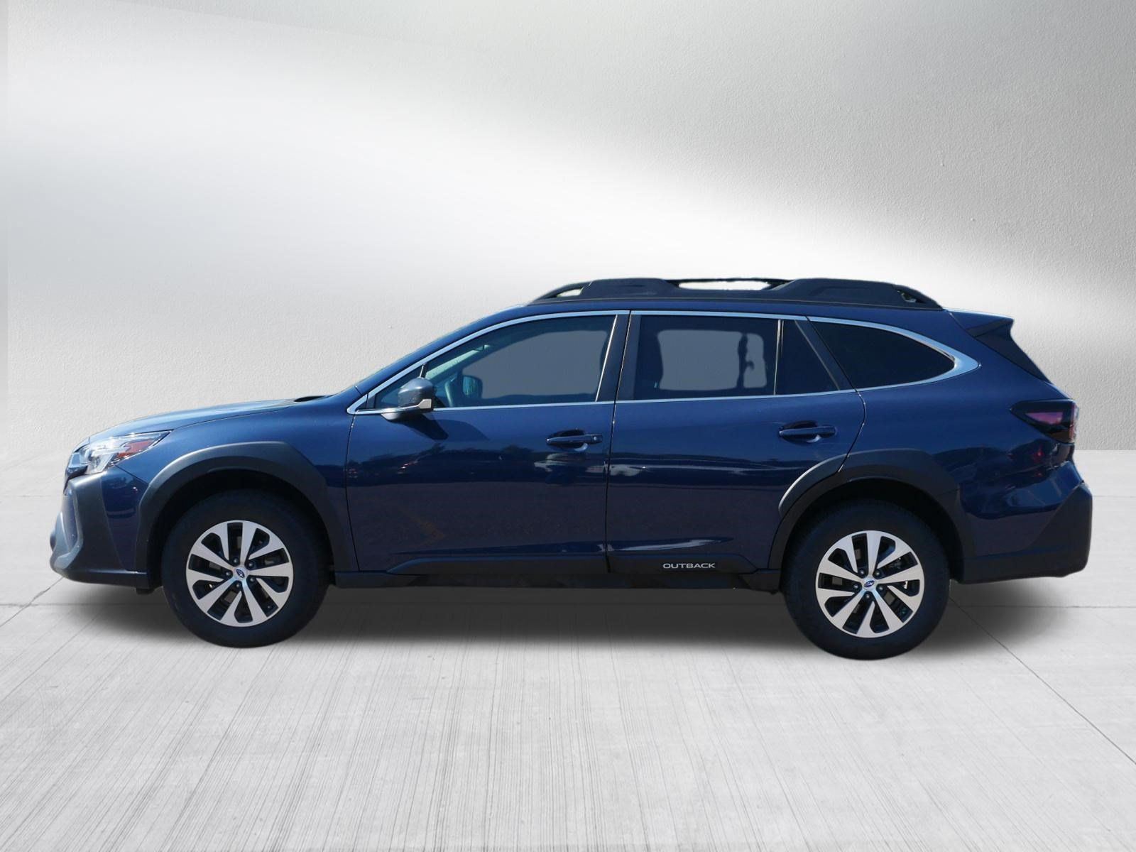 Used 2024 Subaru Outback AWD/4WD image 4