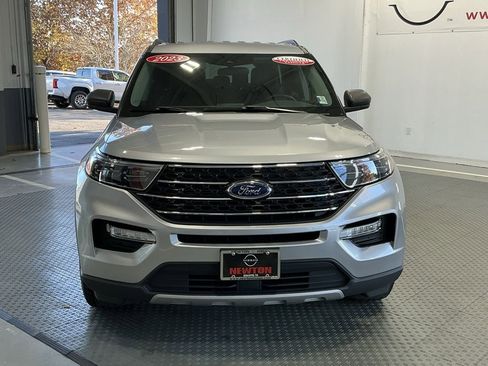 Used 2023 Ford Explorer XLT w/ Equipment Group 202A image 51