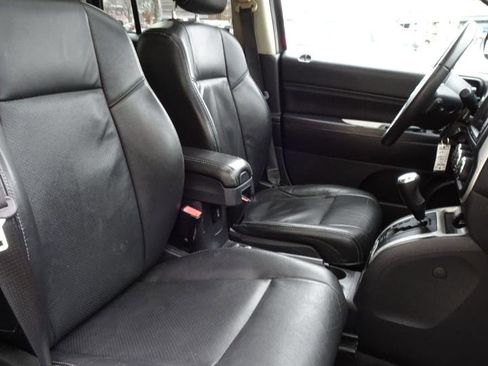 Used 2017 Jeep Compass High Altitude image 14