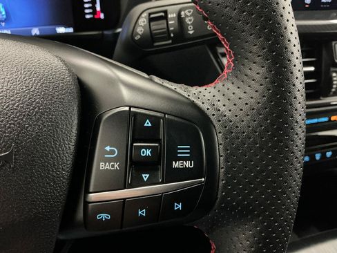 Used 2024 Ford Escape ST-Line w/ Tech Pack #1 AWD/4WD image 21