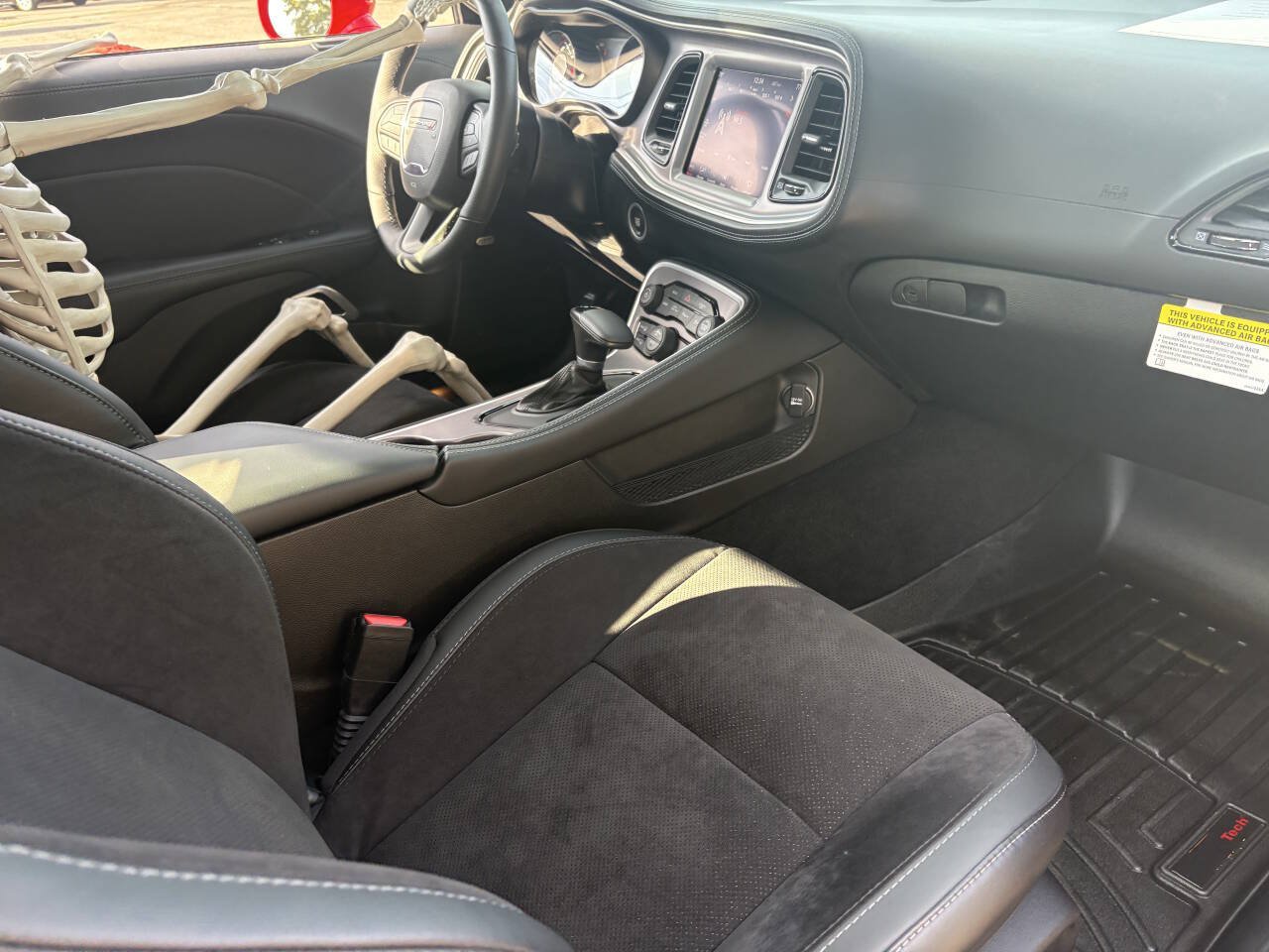 Used 2022 Dodge Challenger R/T w/ Plus Package RWD image 18