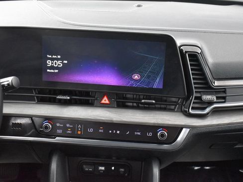 Used 2023 Kia Sportage X-Line w/ X-Line Premium Package AWD/4WD image 14
