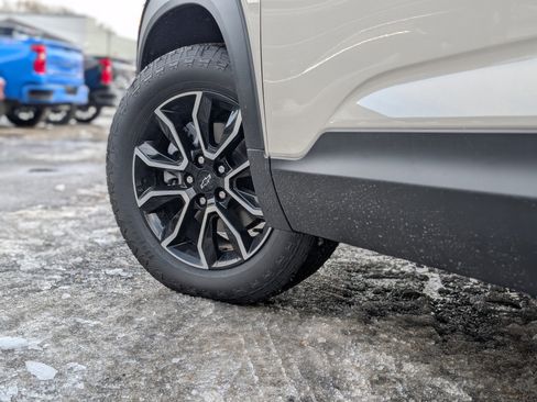 New 2026 Chevrolet TrailBlazer ACTIV w/ Convenience Package image 8